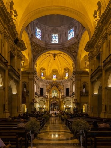 Basílica_de_Santa_María,_Elche,_España