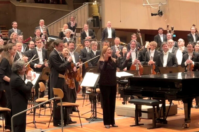 gabriela-ortiz-Filarmonica de Berlin