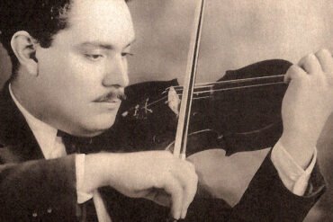 Revueltas con violín